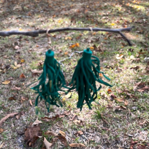 Deep peacock green faux suede earrings - Picture 7 of 9